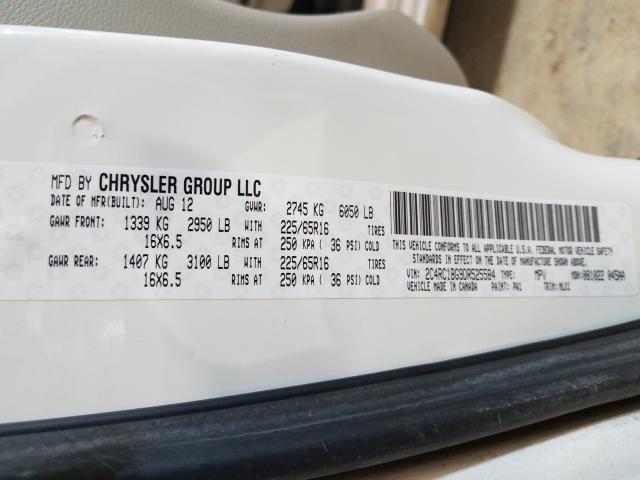 Photo 9 VIN: 2C4RC1BG9DR525584 - CHRYSLER TOWN & COU 