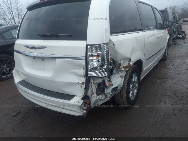 Photo 5 VIN: 2C4RC1BG9DR556074 - CHRYSLER TOWN & COUNTRY 