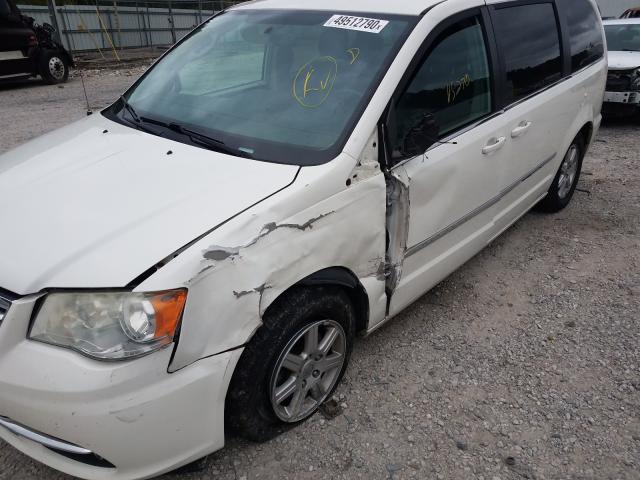 Photo 8 VIN: 2C4RC1BG9DR637804 - CHRYSLER TOWN &AMP COU 