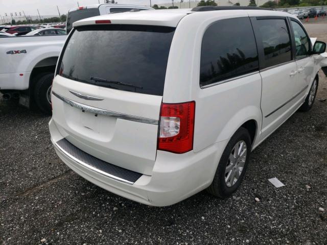 Photo 3 VIN: 2C4RC1BG9DR684556 - CHRYSLER TOWN & COU 