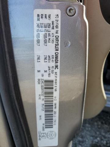 Photo 12 VIN: 2C4RC1BG9DR707267 - CHRYSLER TOWN & COU 