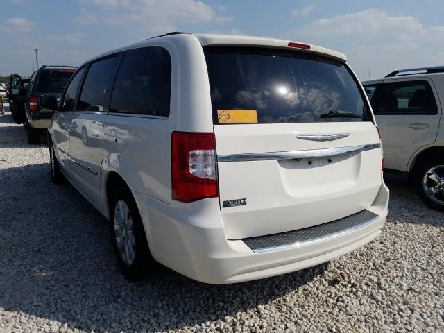 Photo 2 VIN: 2C4RC1BG9DR745422 - CHRYSLER TOWN & COU 