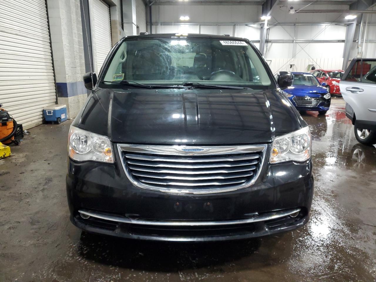 Photo 5 VIN: 2C4RC1BG9DR748062 - CHRYSLER TOWN & COUNTRY 