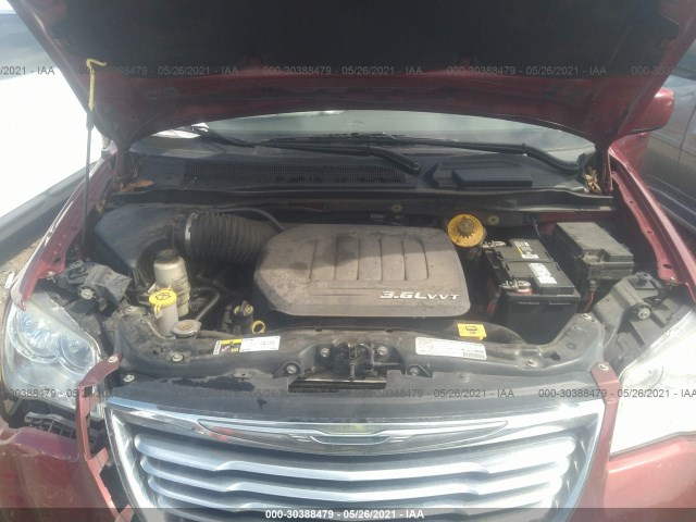 Photo 9 VIN: 2C4RC1BG9DR792840 - CHRYSLER TOWN & COUNTRY 