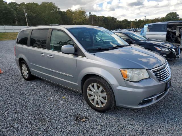 Photo 3 VIN: 2C4RC1BG9DR821415 - CHRYSLER TOWN & COU 