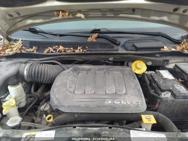 Photo 9 VIN: 2C4RC1BG9ER110931 - CHRYSLER TOWN & COUNTRY 