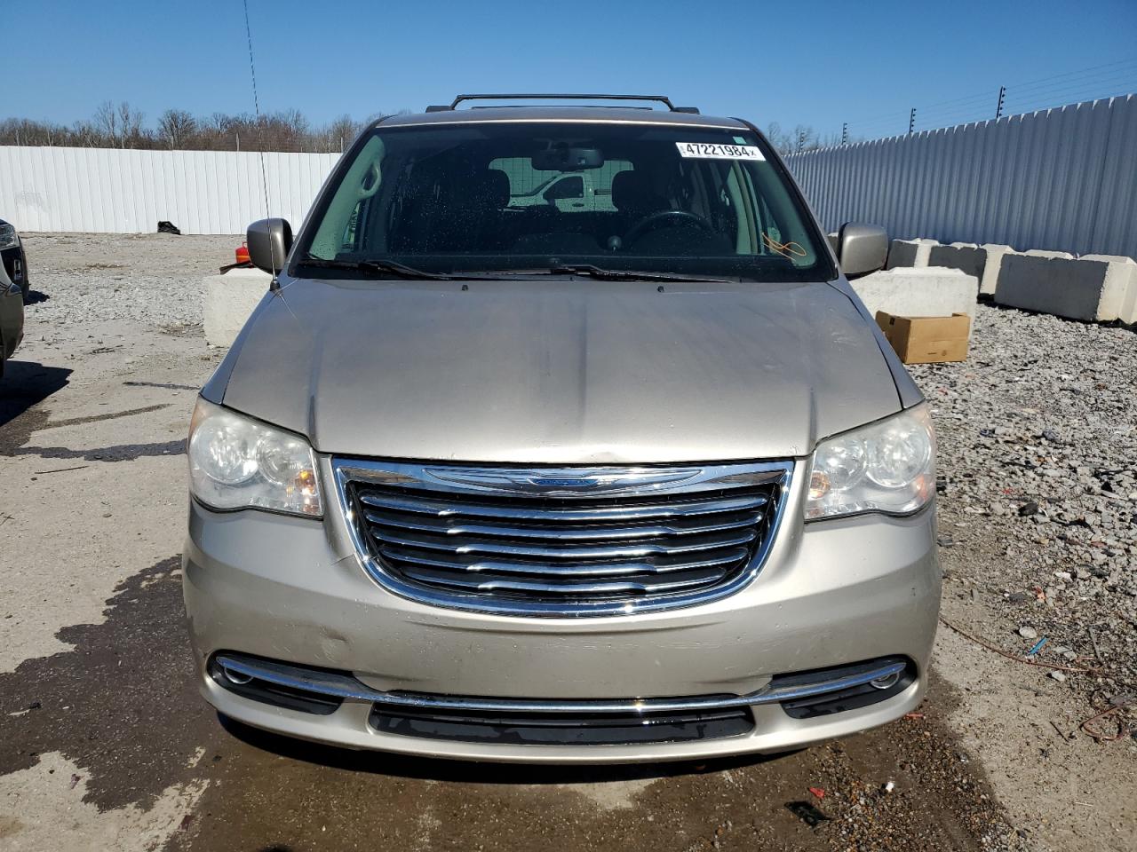 Photo 4 VIN: 2C4RC1BG9ER112033 - CHRYSLER TOWN & COUNTRY 