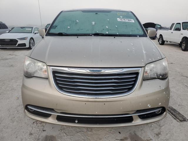 Photo 4 VIN: 2C4RC1BG9ER143508 - CHRYSLER TOWN & COU 