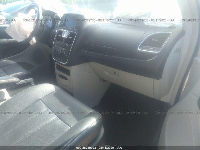 Photo 4 VIN: 2C4RC1BG9ER293201 - CHRYSLER TOWN & COUNTRY 