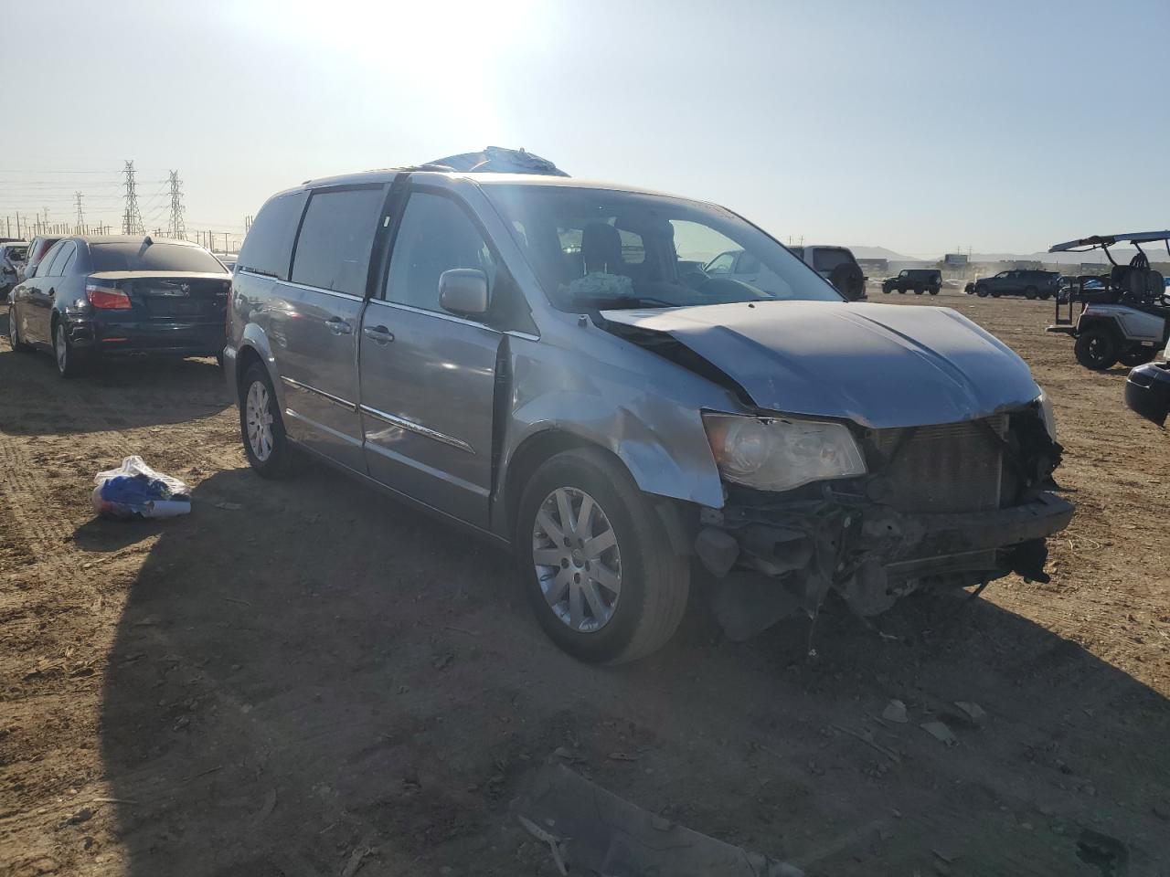 Photo 3 VIN: 2C4RC1BG9ER394738 - CHRYSLER TOWN & COUNTRY 