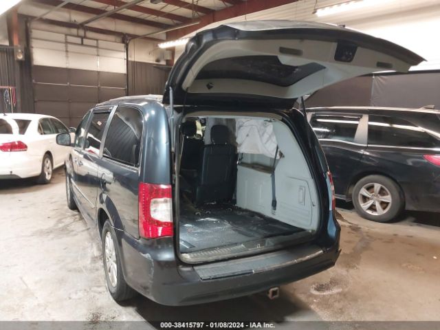 Photo 2 VIN: 2C4RC1BG9ER413384 - CHRYSLER TOWN & COUNTRY 