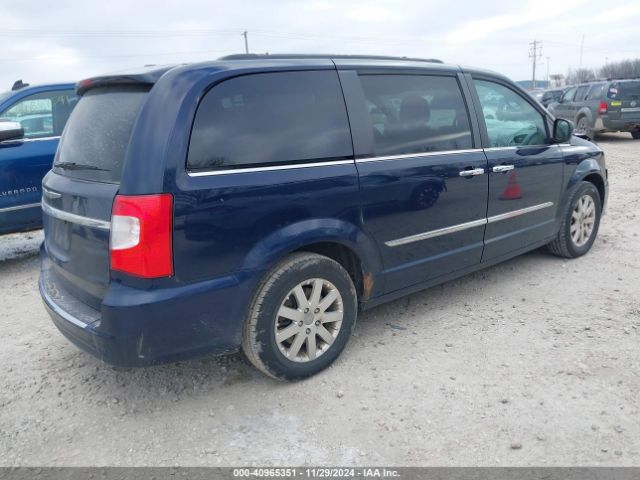 Photo 3 VIN: 2C4RC1BG9FR514720 - CHRYSLER TOWN AND COUNTRY 