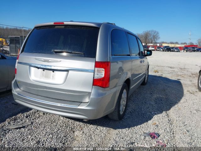 Photo 3 VIN: 2C4RC1BG9FR544638 - CHRYSLER TOWN AND COUNTRY 