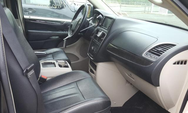 Photo 4 VIN: 2C4RC1BG9FR552996 - CHRYSLER TOWN AND COUNTRY 