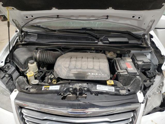 Photo 11 VIN: 2C4RC1BG9FR577378 - CHRYSLER TOWN & COU 