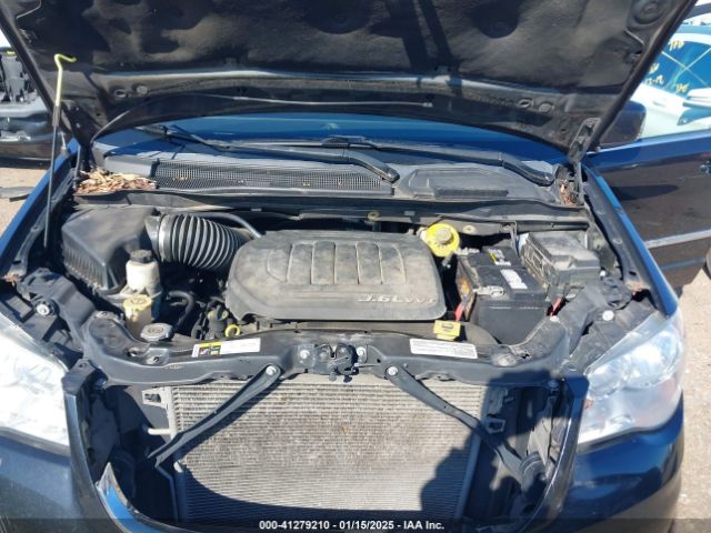 Photo 9 VIN: 2C4RC1BG9FR626501 - CHRYSLER TOWN AND COUNTRY 