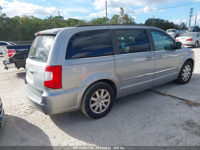 Photo 3 VIN: 2C4RC1BG9FR645002 - CHRYSLER TOWN AND COUNTRY 