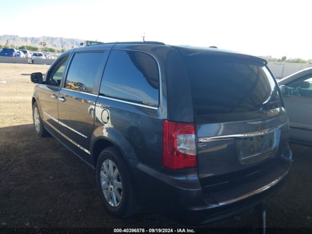 Photo 2 VIN: 2C4RC1BG9GR138702 - CHRYSLER TOWN AND COUNTRY 