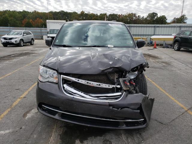 Photo 4 VIN: 2C4RC1BG9GR147528 - CHRYSLER TOWN & COU 