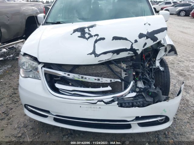 Photo 5 VIN: 2C4RC1BG9GR253445 - CHRYSLER TOWN & COUNTRY 