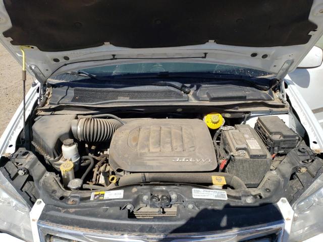 Photo 11 VIN: 2C4RC1BG9GR267975 - CHRYSLER TOWN & COU 