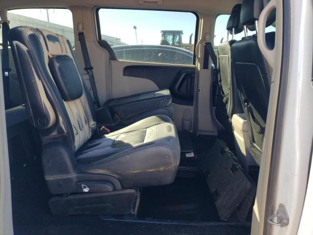 Photo 10 VIN: 2C4RC1BG9GR291659 - CHRYSLER TOWN & COU 