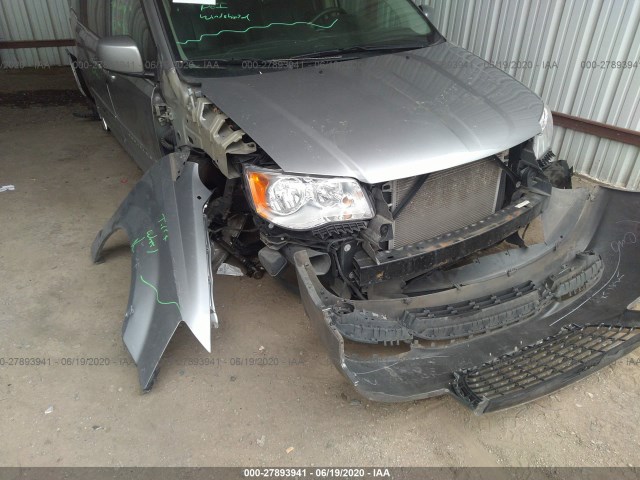 Photo 5 VIN: 2C4RC1BG9GR293539 - CHRYSLER TOWN & COUNTRY 