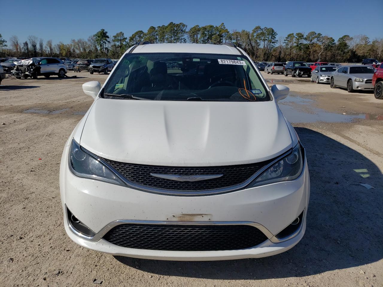 Photo 4 VIN: 2C4RC1BG9HR627330 - CHRYSLER PACIFICA 