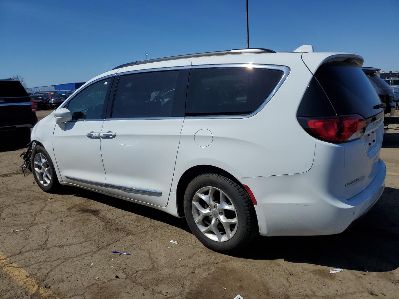 Photo 1 VIN: 2C4RC1BG9HR654964 - CHRYSLER PACIFICA 