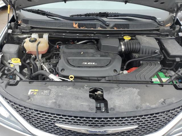 Photo 11 VIN: 2C4RC1BG9HR661381 - CHRYSLER PACIFICA 