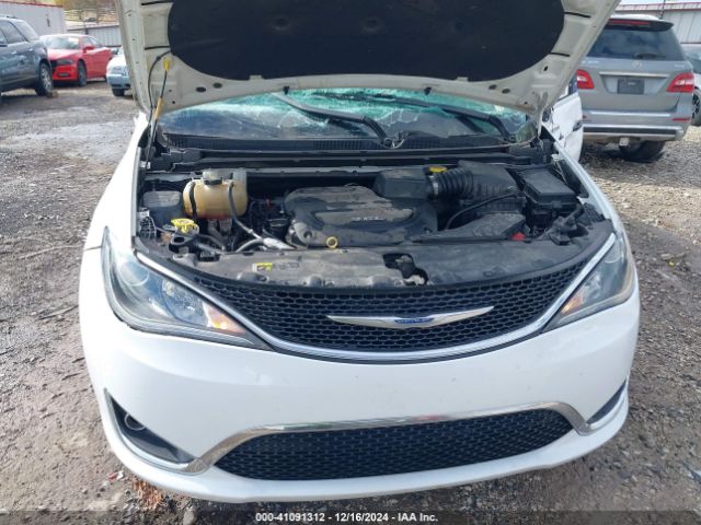 Photo 9 VIN: 2C4RC1BG9HR713284 - CHRYSLER PACIFICA 