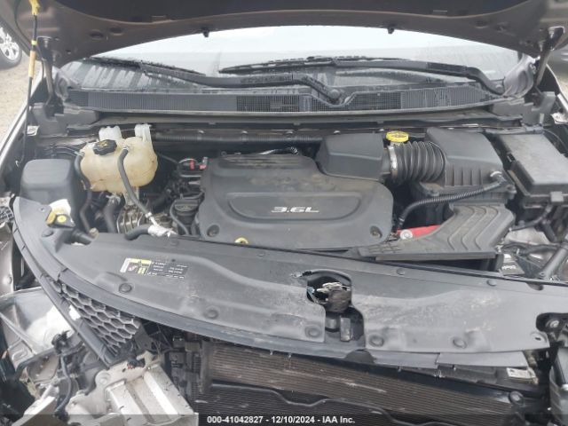 Photo 9 VIN: 2C4RC1BG9HR823316 - CHRYSLER PACIFICA 