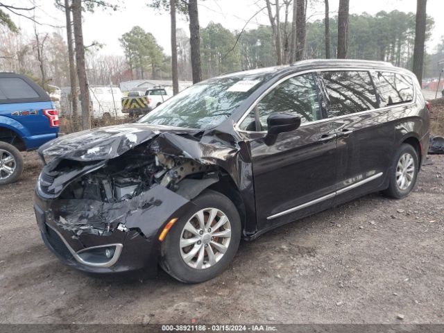 Photo 1 VIN: 2C4RC1BG9JR115346 - CHRYSLER PACIFICA 