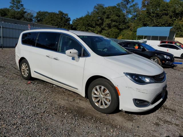 Photo 3 VIN: 2C4RC1BG9KR652252 - CHRYSLER PACIFICA 