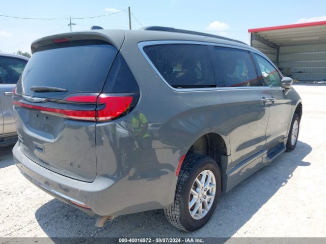 Photo 3 VIN: 2C4RC1BG9NR111366 - CHRYSLER PACIFICA 