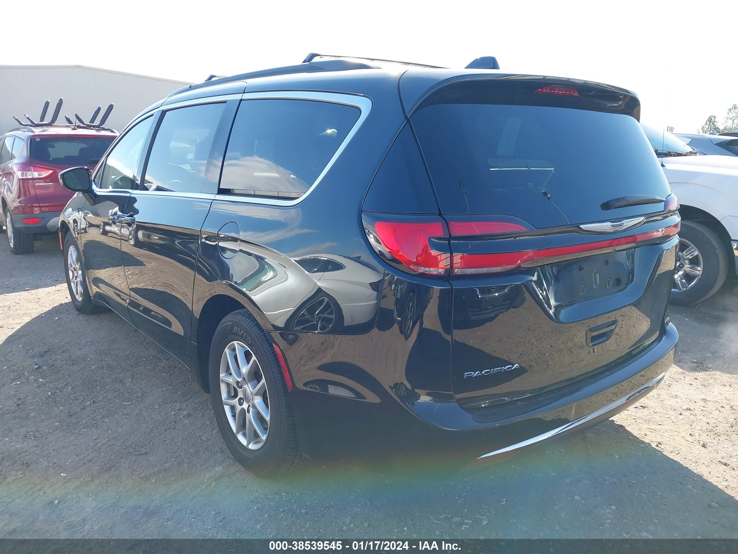 Photo 2 VIN: 2C4RC1BG9NR177898 - CHRYSLER PACIFICA 