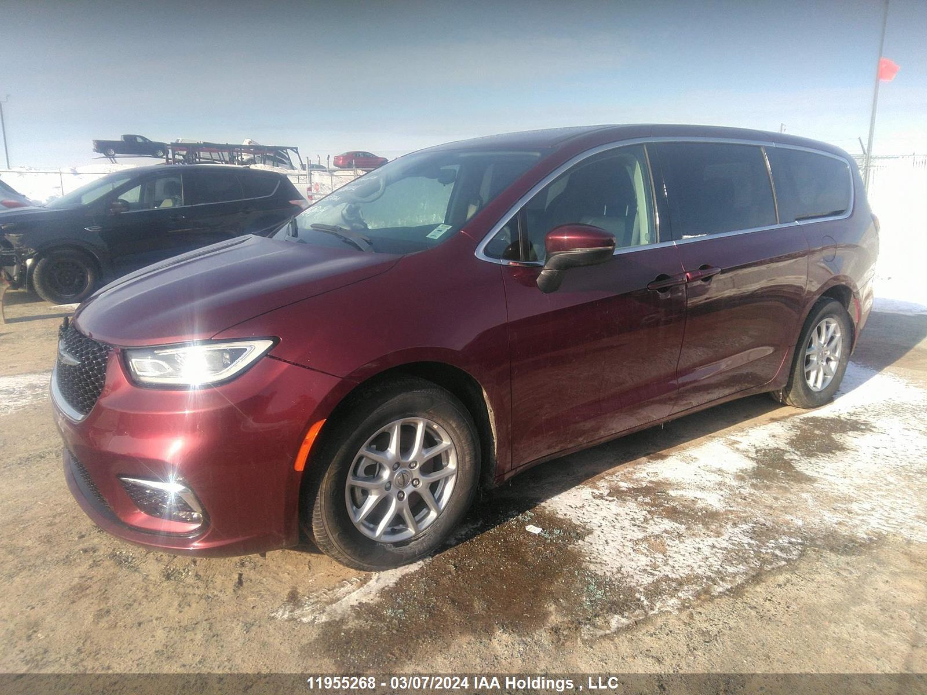 Photo 1 VIN: 2C4RC1BG9PR506022 - CHRYSLER PACIFICA 