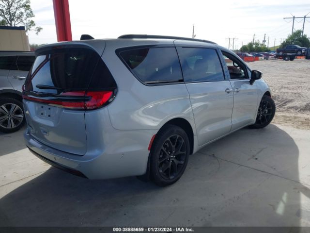 Photo 3 VIN: 2C4RC1BG9PR569055 - CHRYSLER PACIFICA 