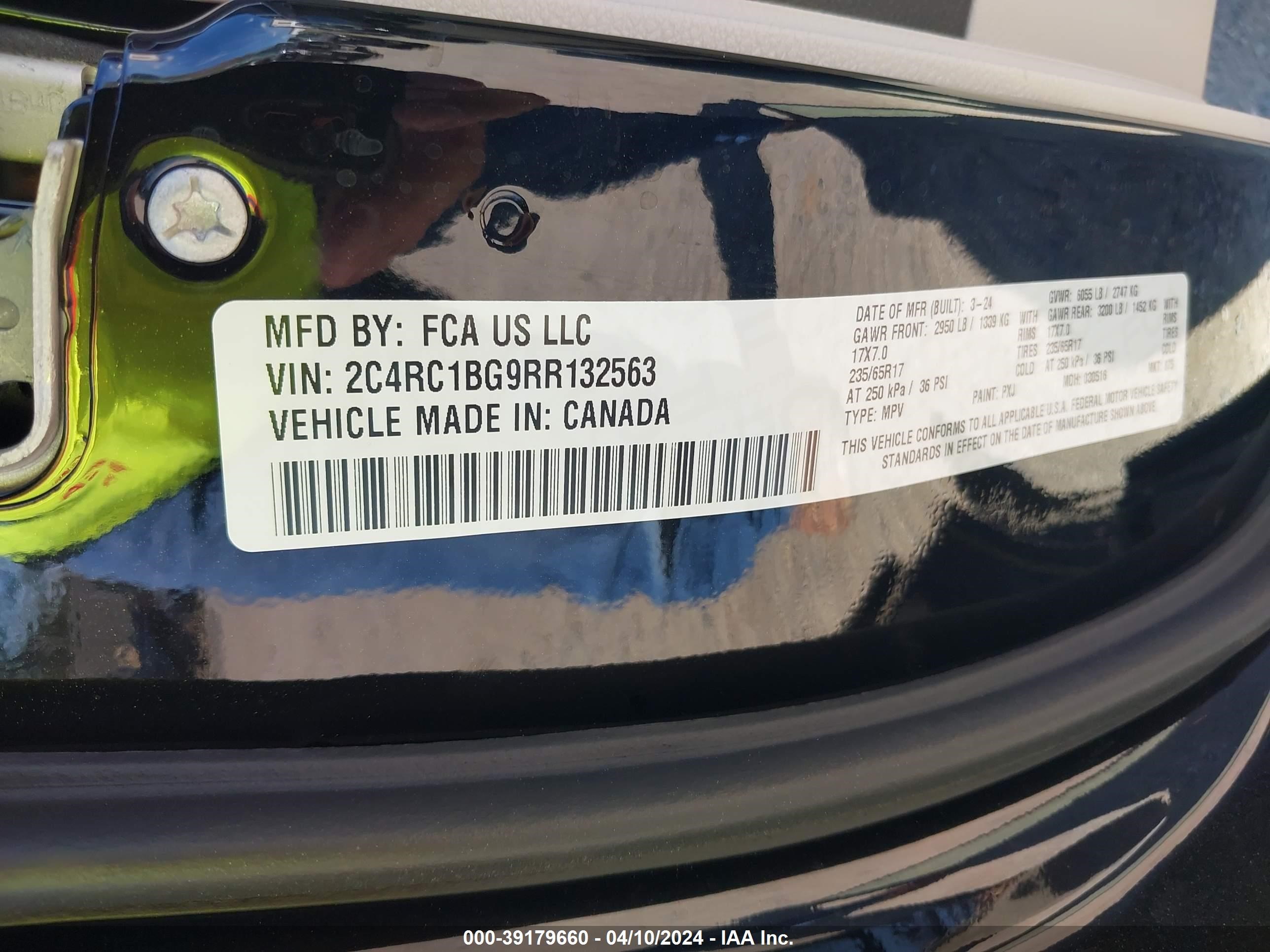 Photo 4 VIN: 2C4RC1BG9RR132563 - CHRYSLER PACIFICA 