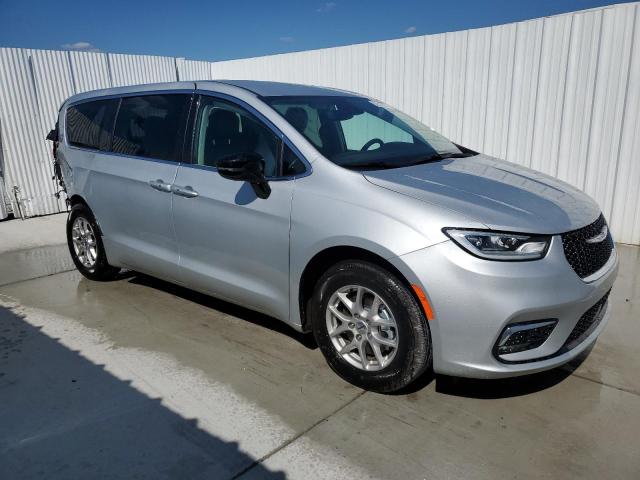 Photo 3 VIN: 2C4RC1BG9RR146365 - CHRYSLER PACIFICA 