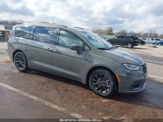 Photo 0 VIN: 2C4RC1BGONR151058 - CHRYSLER PACIFICA 