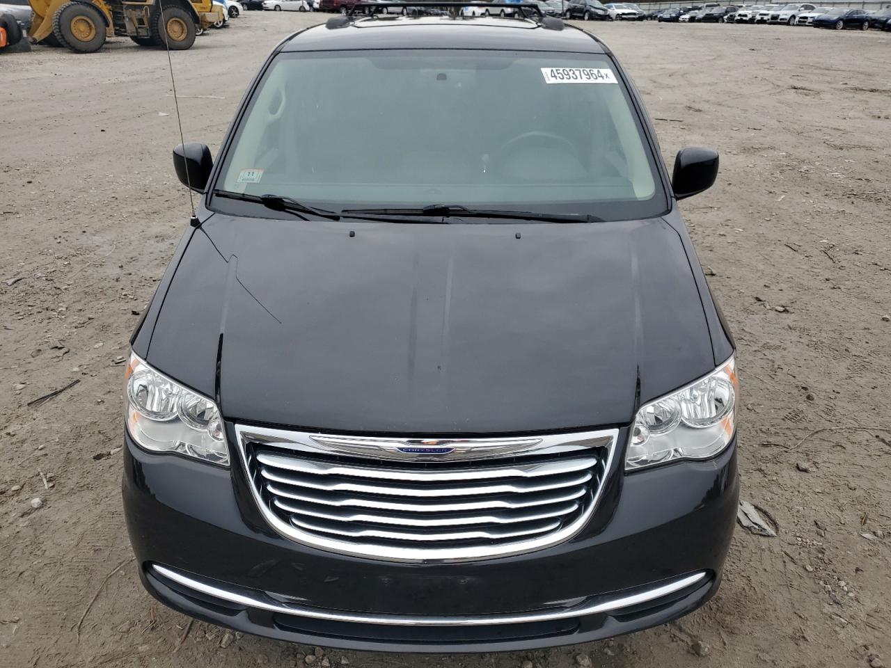 Photo 4 VIN: 2C4RC1BGXCR133504 - CHRYSLER TOWN & COUNTRY 