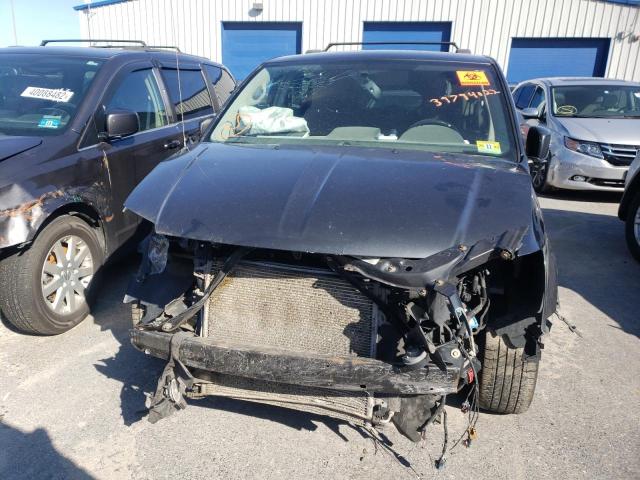 Photo 8 VIN: 2C4RC1BGXCR135527 - CHRYSLER TOWN &AMP COU 