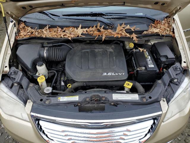 Photo 11 VIN: 2C4RC1BGXCR138184 - CHRYSLER TOWN & COU 