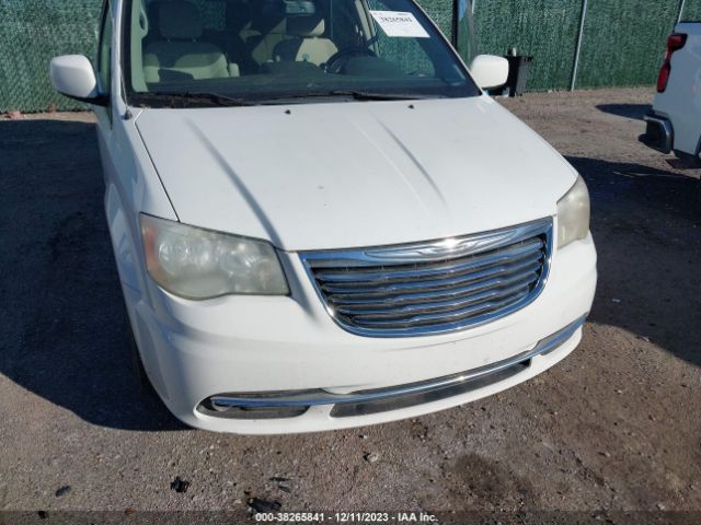 Photo 5 VIN: 2C4RC1BGXCR158046 - CHRYSLER TOWN COUNTRY 