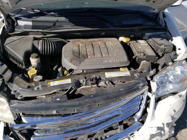 Photo 11 VIN: 2C4RC1BGXCR213157 - CHRYSLER TOWN & COU 