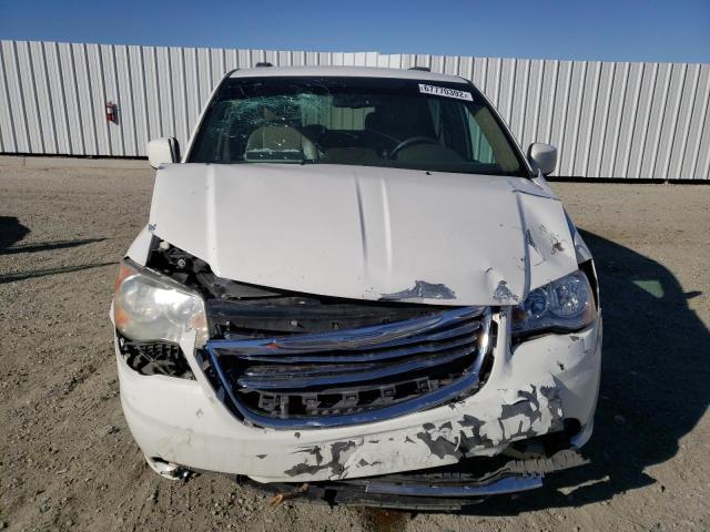 Photo 4 VIN: 2C4RC1BGXCR213157 - CHRYSLER TOWN & COU 