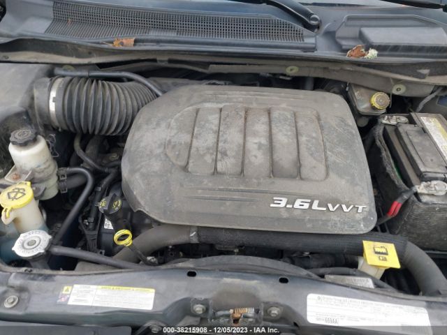 Photo 9 VIN: 2C4RC1BGXCR232419 - CHRYSLER TOWN & COUNTRY 