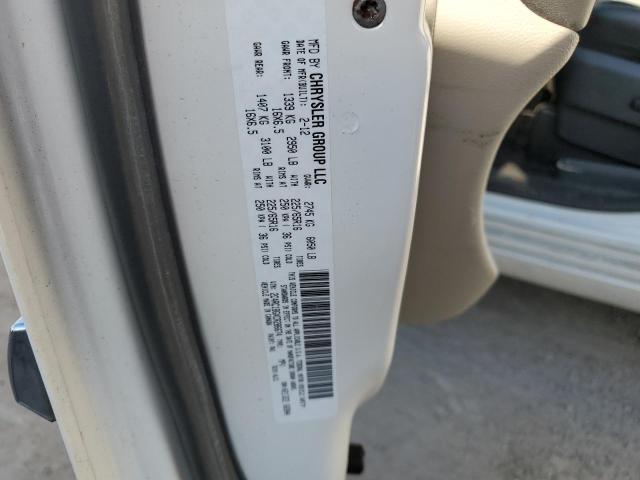 Photo 11 VIN: 2C4RC1BGXCR286674 - CHRYSLER TOWN & COU 