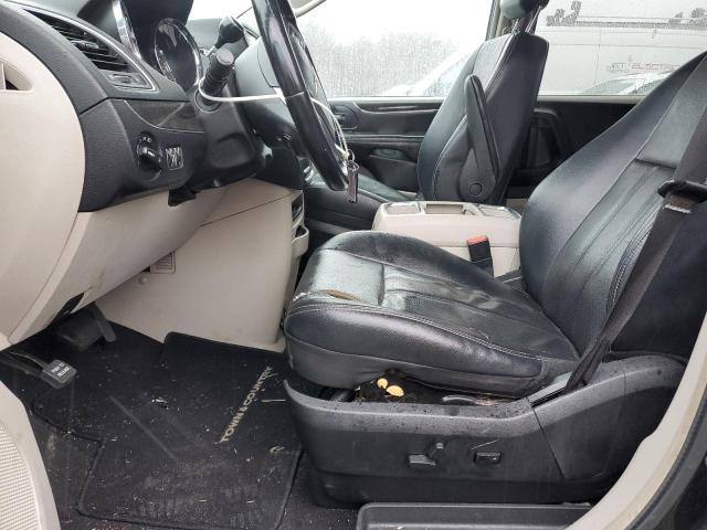 Photo 6 VIN: 2C4RC1BGXCR367948 - CHRYSLER TOWN & COU 